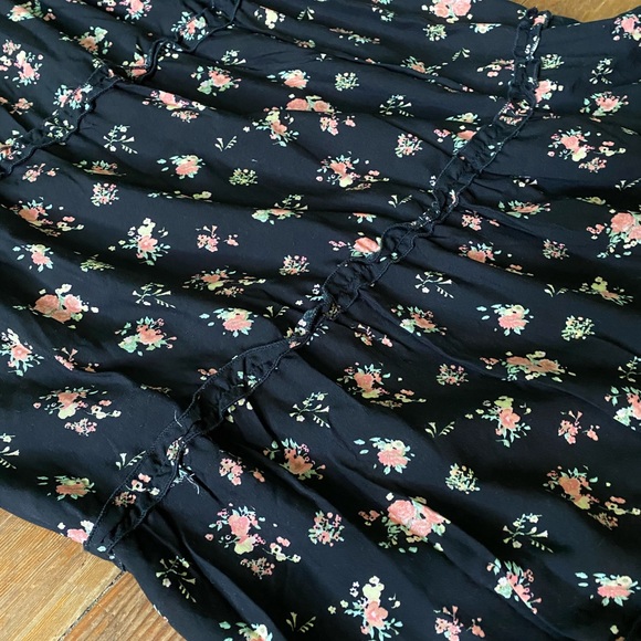 🌸3/$10🌸 - Picture 2 of 4